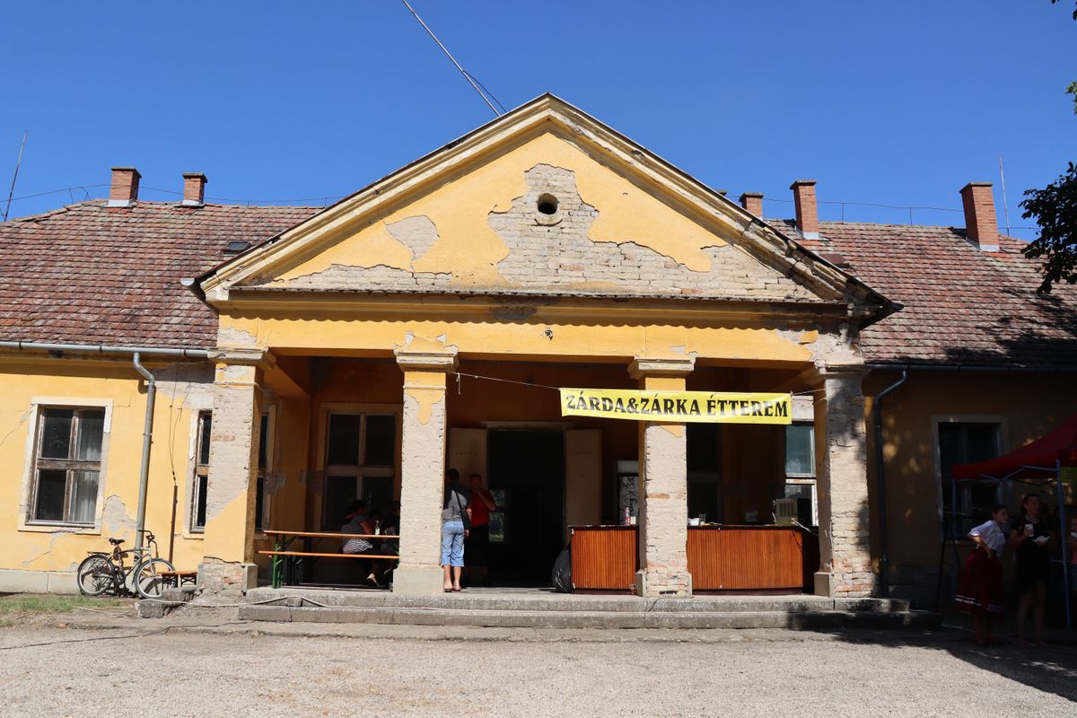 Návay-kúria