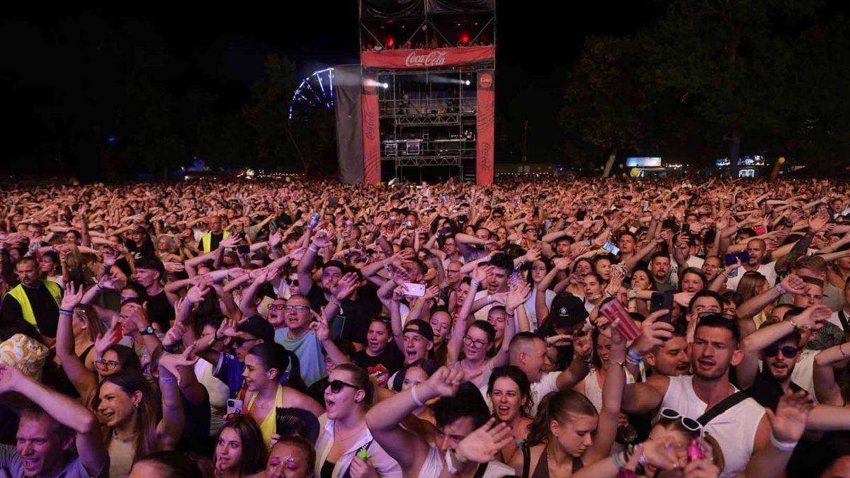Felrobbant a TikTok a szegedi fiú SZIN-es táncától, Manuel se hagyta szó nélkül a produkciót
