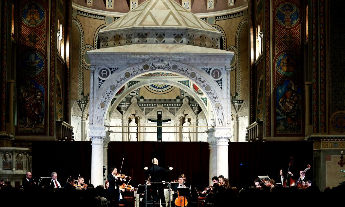 koncert a Szent gellért fesztivál keretein belül a szegedi dómban