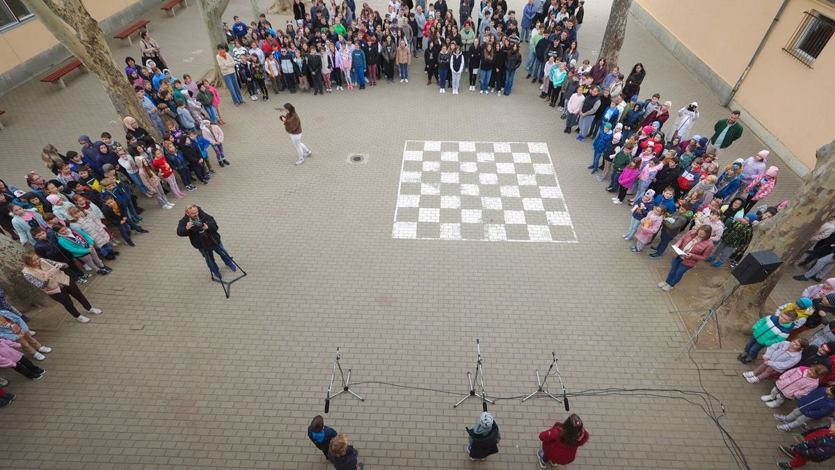 Könnyekig megható: 360 diák tette le esküjét a Gedói Általános Iskolában – galériával