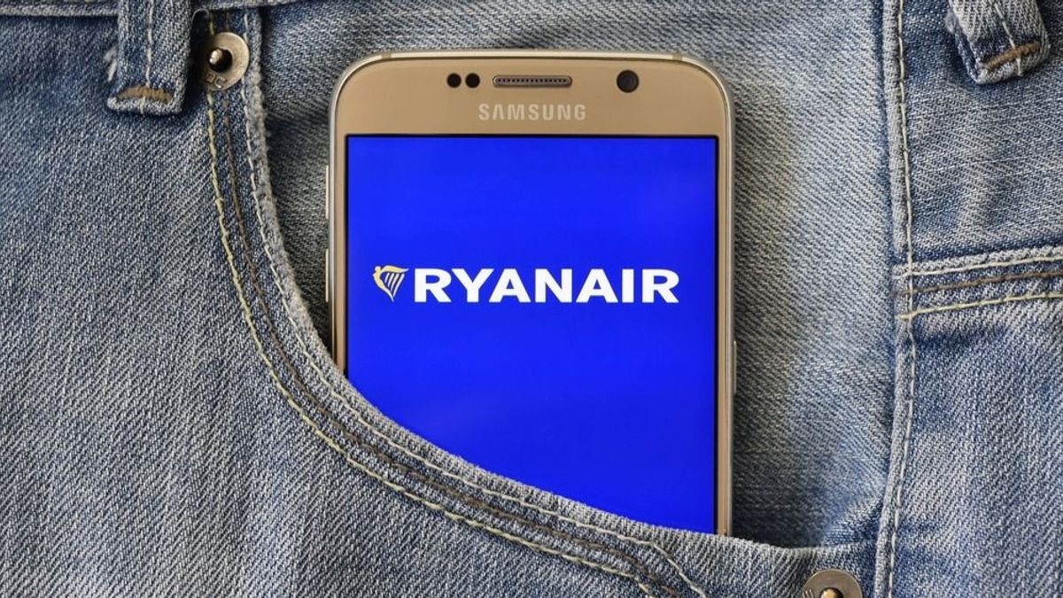 Digitális átállás a Ryanairnél, a szegedi utasoknak is fel kell készülniük