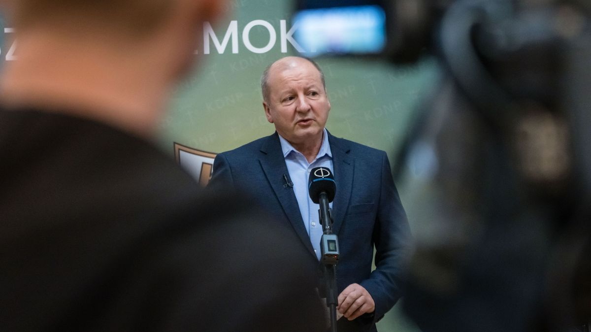 Simicskó István: véget kell már vetni ennek az esztelen vérontásnak