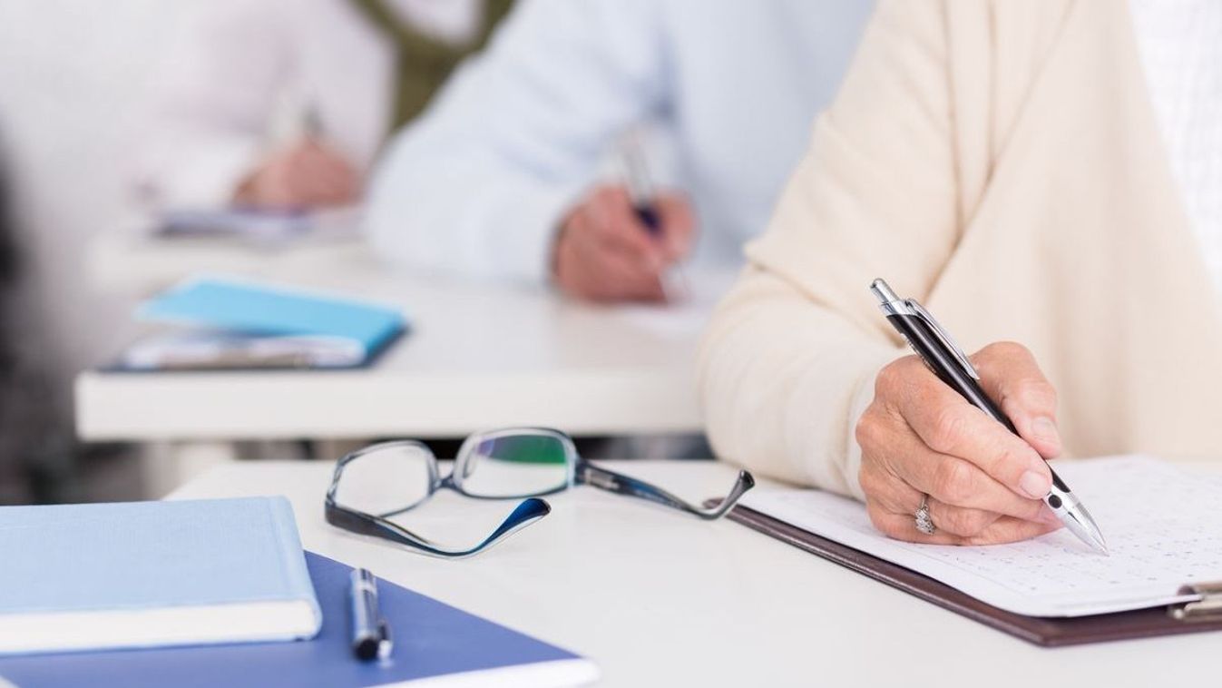 Hétvégén tartják a középiskolai felvételit, így érdemes túlélni Kép