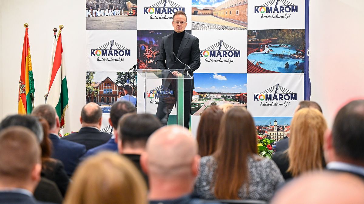 Szijjártó Péter: Komárom a magyar gazdaság egyik motorjává vált
