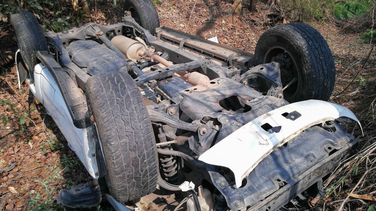 Felborult egy autó Makó közelében, egy esetkocsi is a helyszínre sietett