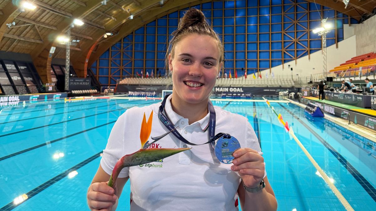 Tíz éve még szurkoló volt az Eb-n, most ezüstérmes lett a válogatottal