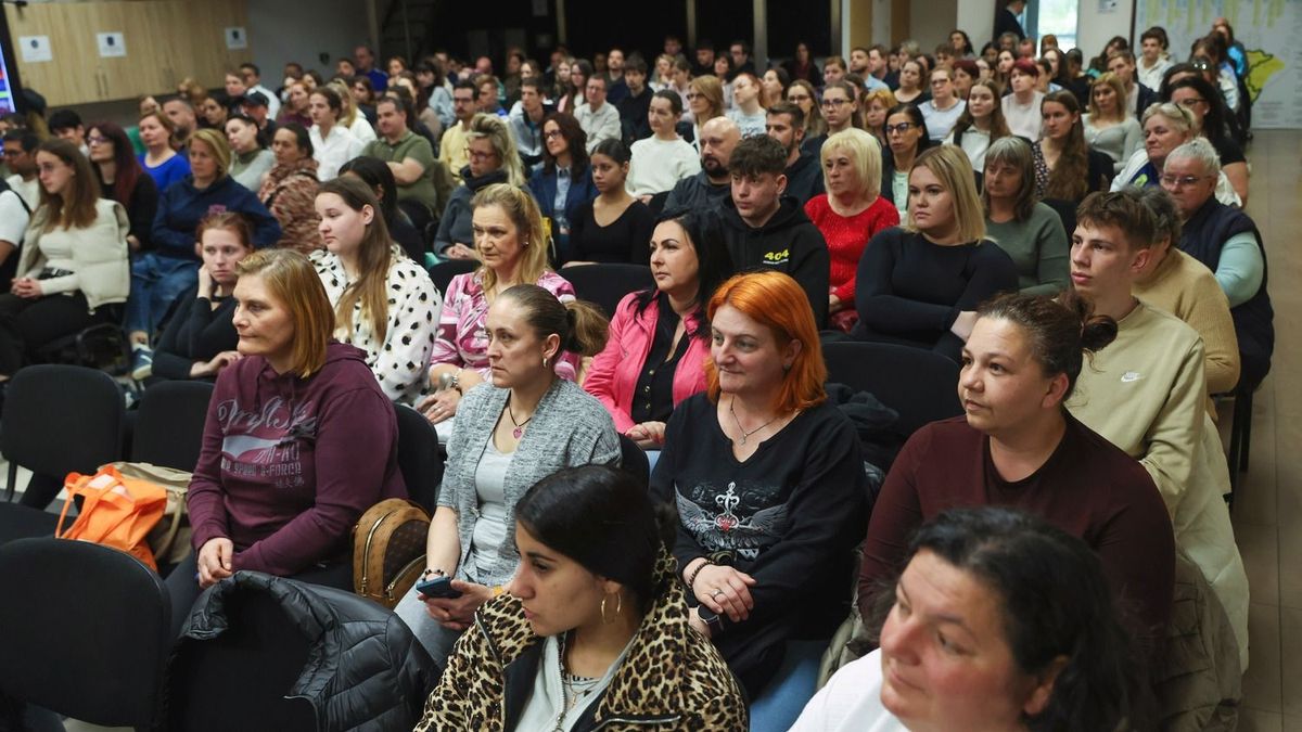 Rekord, mosolyok és összetartás