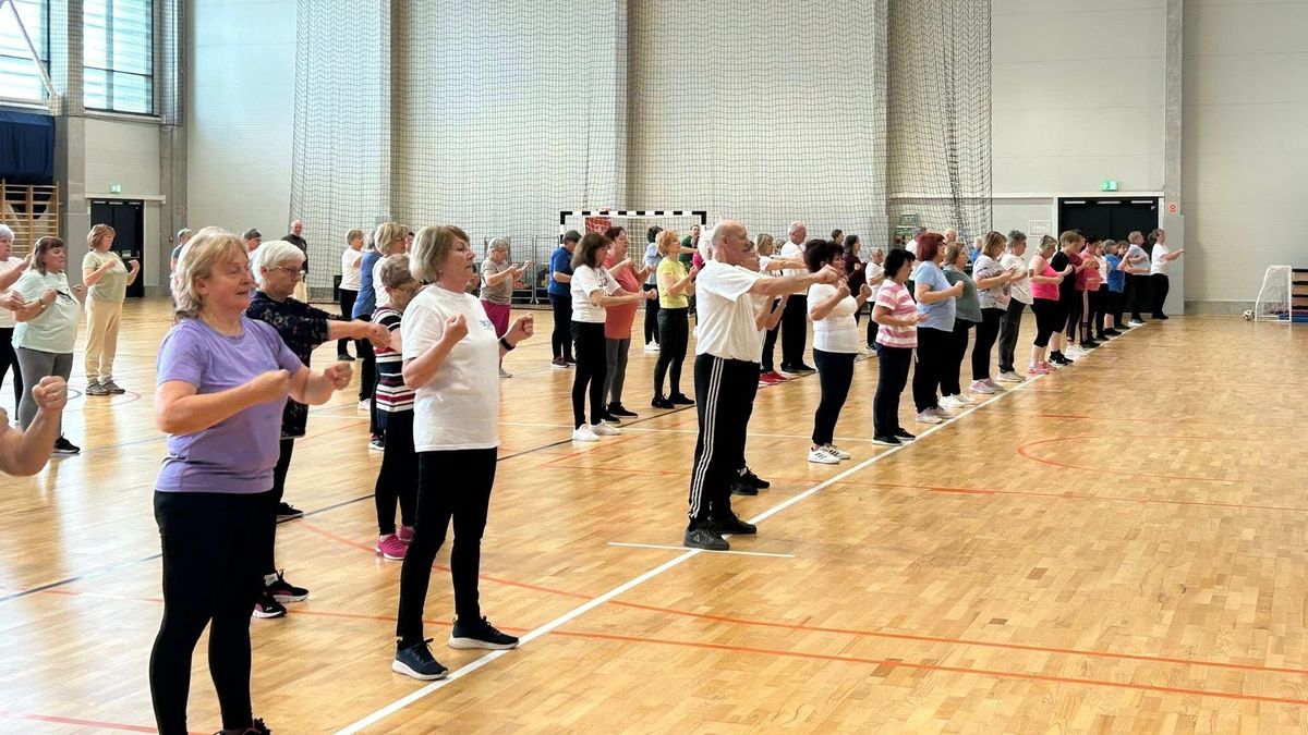 Szegeden történik valami egészen elképesztő: 500 nyugdíjas egyszerre lép akcióba