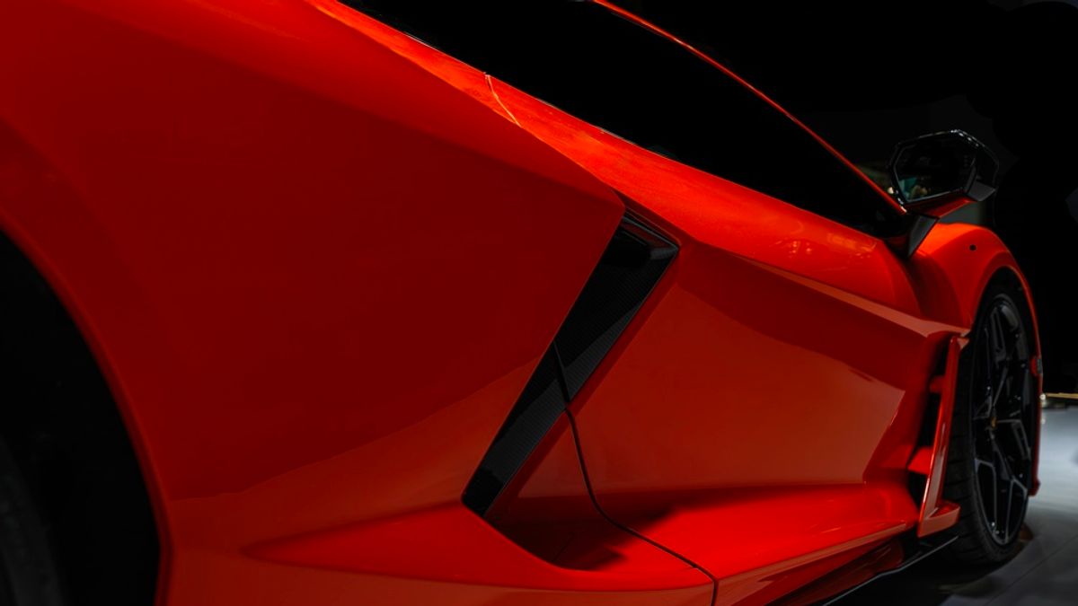 Luxusragadozók a Tisza-parton, mindenki őket nézte