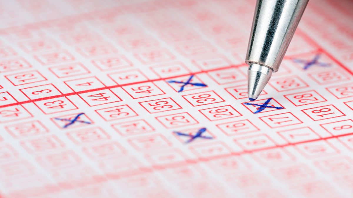 Szombati lottósorsolás: itt vannak a nyerőszámok