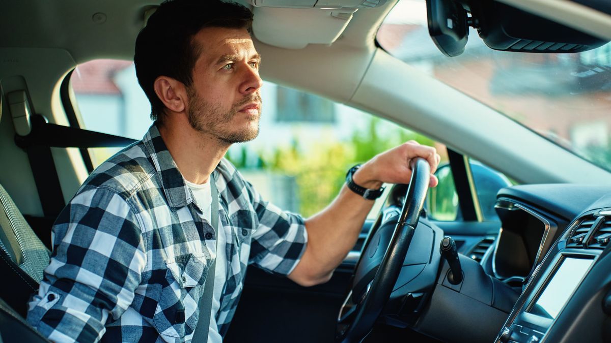 Több százezer autóst kereshet meg hamarosan a NAV - Te is köztük vagy?