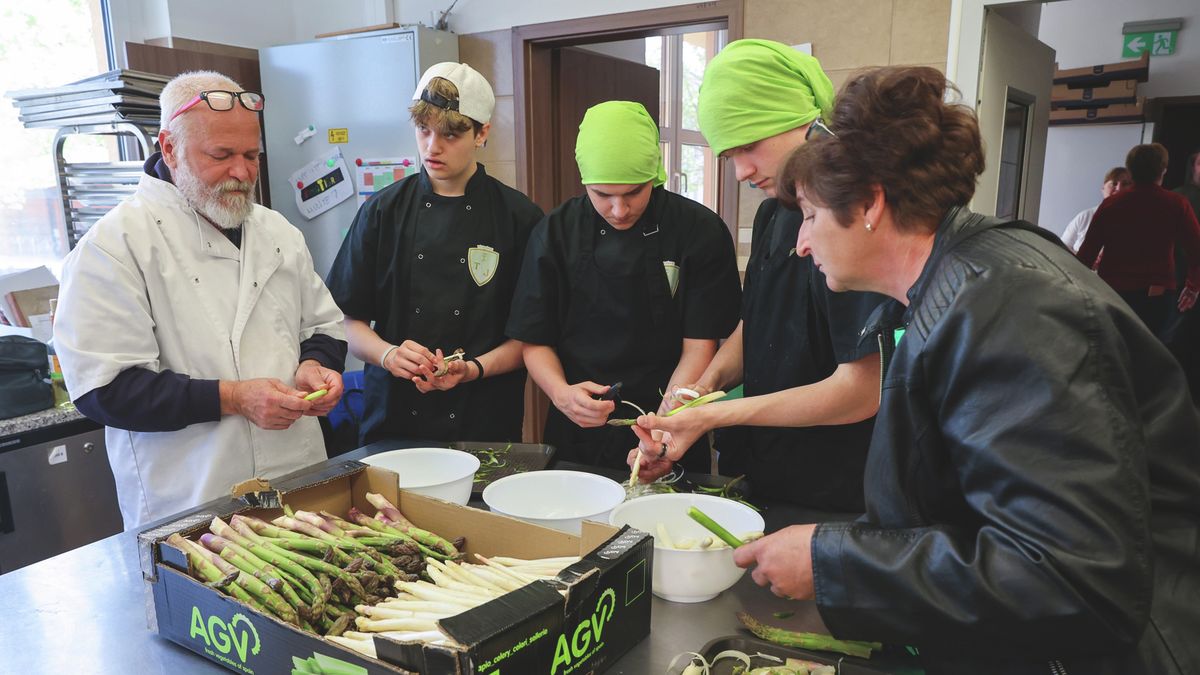 Váratlan alapanyag, komoly kihívás: spárgával tették próbára a diákokat