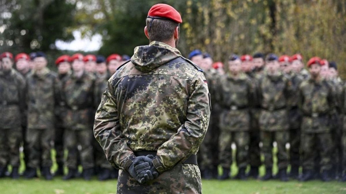 Engedélyhez kötik a hadköteles korú német férfiak külföldi útjait
