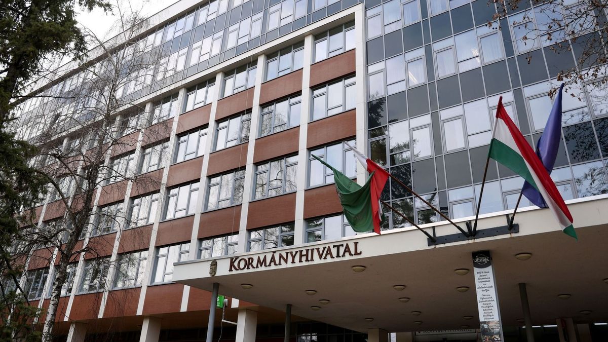 Nem kell többé sietni a munkából: rugalmasabb lett a kormányablak Szegeden