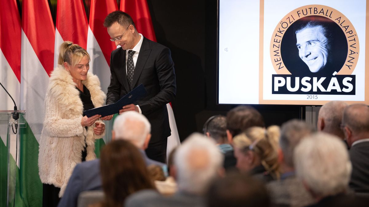 Szijjártó Péter: Puskás Ferenc unokája magyar állampolgárságot kapott