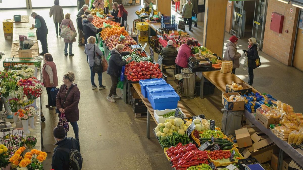 Már kapható a piacon, mégsem kapkodnak érte a vásárlók Szegeden