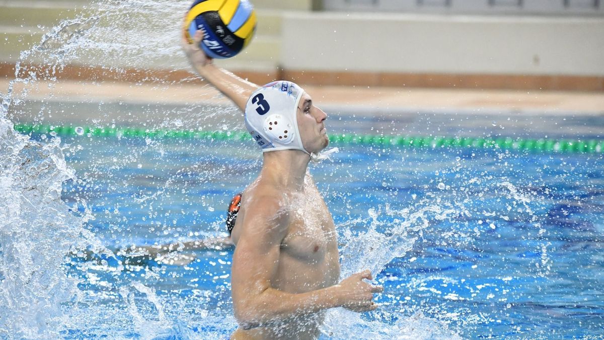 Kijött a gödörből a Szentes, sorozatban harmadszor nyert