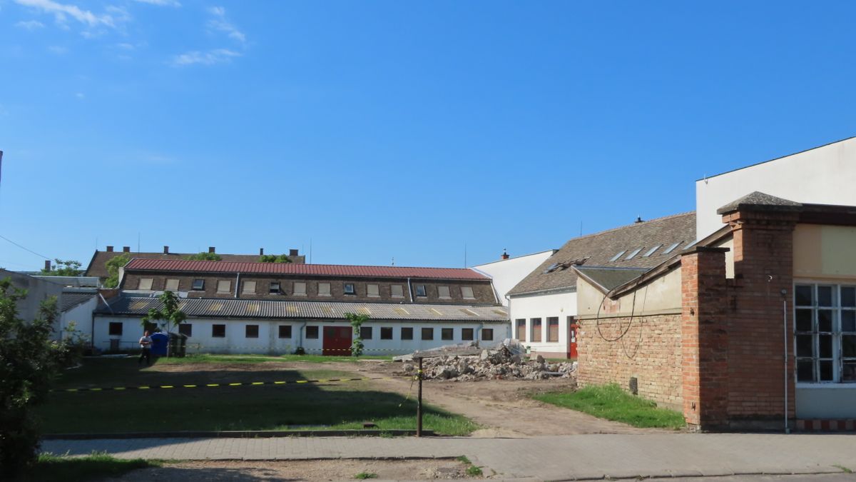 Hatalmas bővítés jön Vásárhelyen, kinőtte az épületét a református iskola
