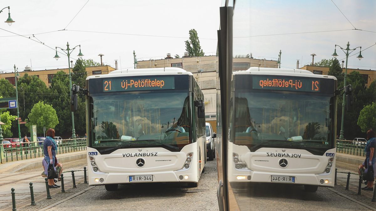 Teljes útzár Szegeden: súlyosan megsérült egy kerékpáros a Rákóczi utcai balesetben