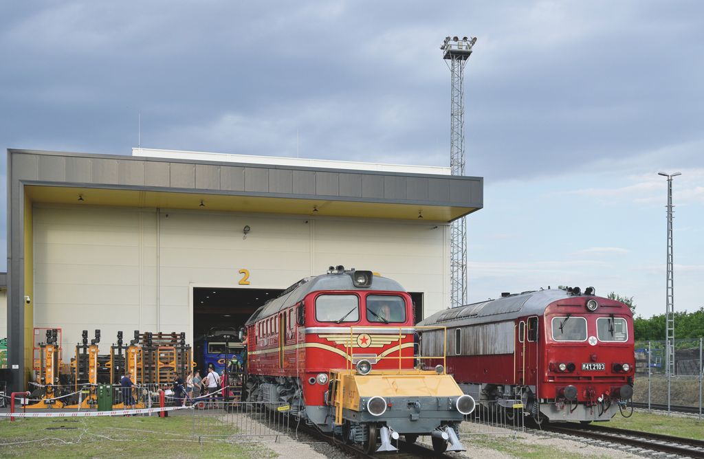 Szeged 2026.06.20. Múzeumok éjszakája. MÁV-csoport  vasúti remíz, Szeged-Rendező pályaudvar 
képen:
Fotó_ Török János TJ DM Délmagyar
