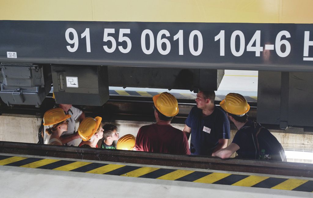 Szeged 2026.06.20. Múzeumok éjszakája. MÁV-csoport  vasúti remíz, Szeged-Rendező pályaudvar 
képen:
Fotó_ Török János TJ DM Délmagyar