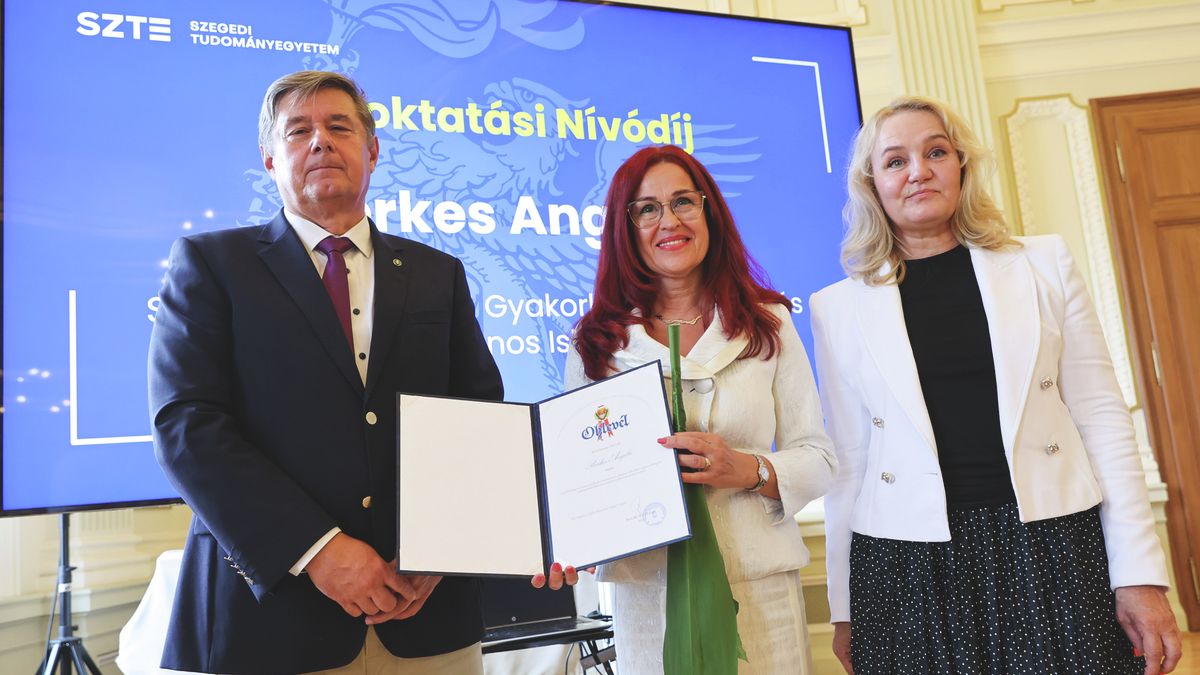 A legkiválóbb pedagógusokat ünnepelte a Szegedi Tudományegye