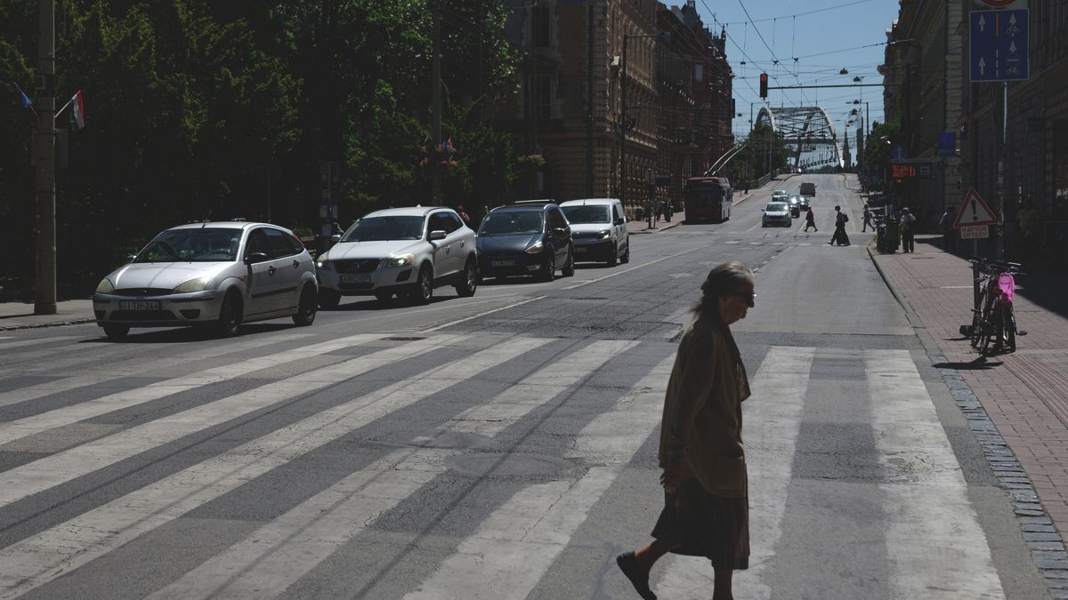 Ne közlekedjen rutinból, komoly bosszúsággal járhat a belvárosi autókázás