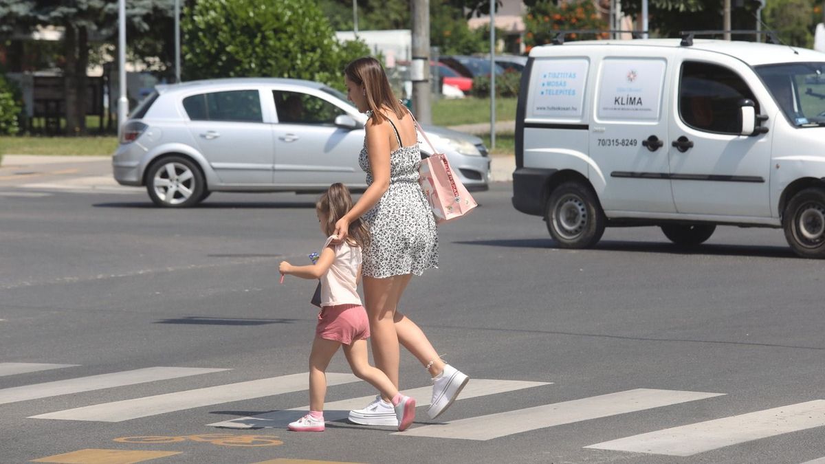 Új KRESZ-szabályoktól hangos a térség, hazánkban is változások jöhetnek
