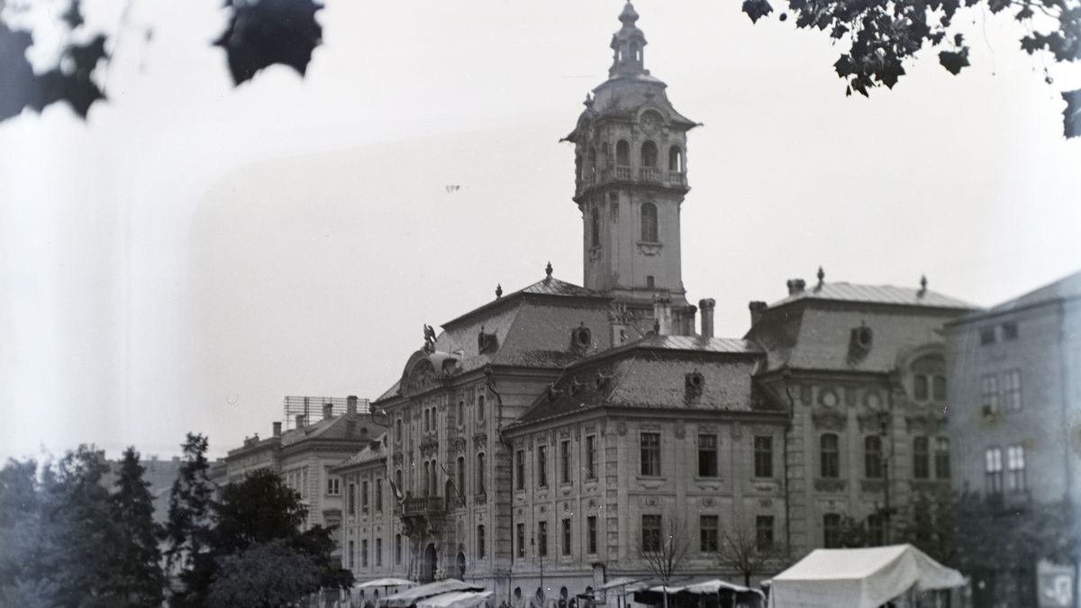 Mennyire ismered Csongrád-Csanádot? Felismered, hol készültek ezek a régi fotók?