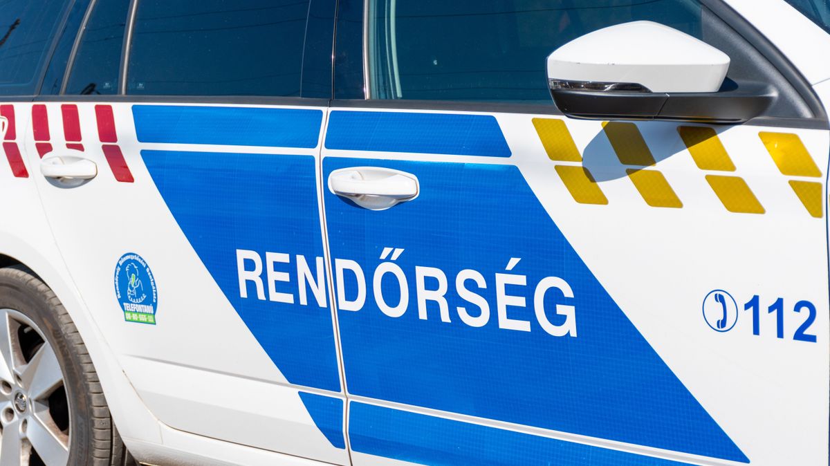 Holttestet találtak a szegedi nagybani piac környékén, rendőrök és mentők lepték el a helyszínt