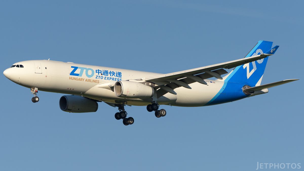 Special military aircraft circled over the Great Plain