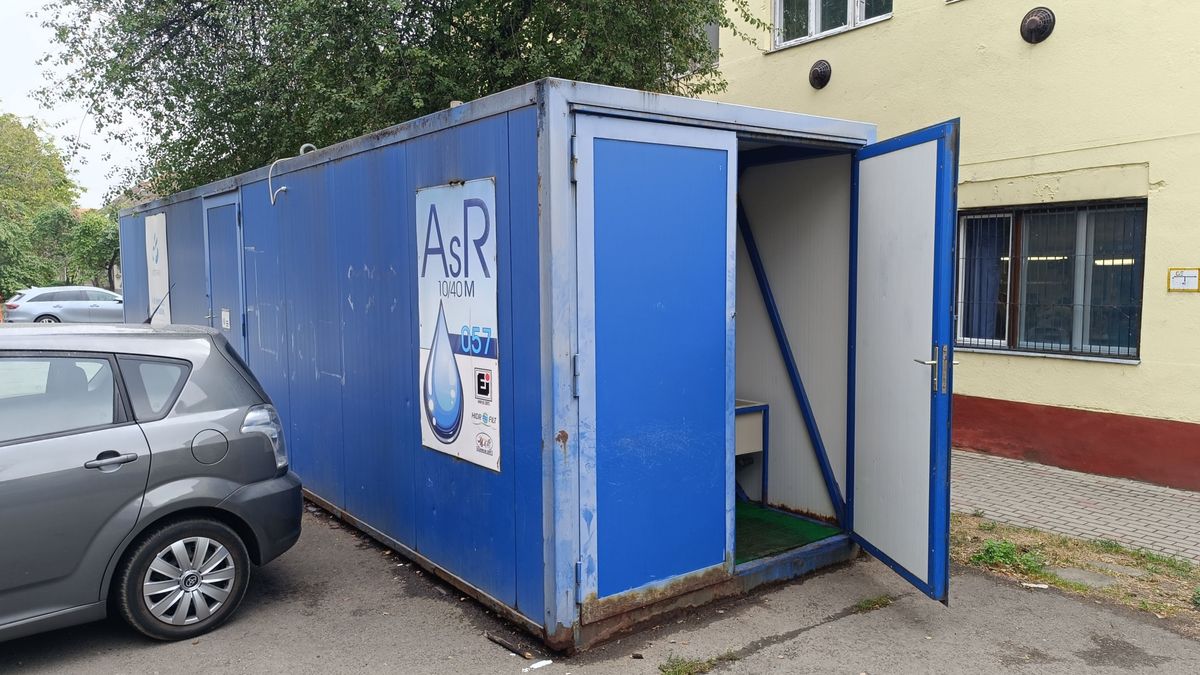 Újabb ivóvizes konténer érkezik Makóra, a lakók dönthetik el, hova kerüljön
