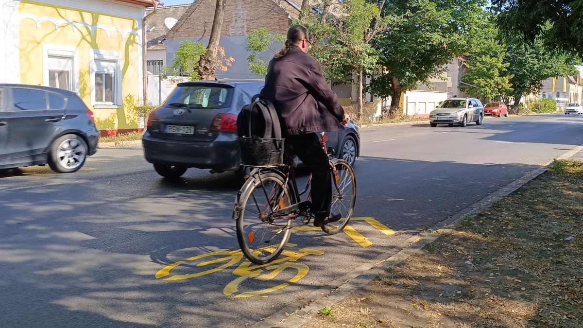 Továbbítottuk olvasónk javaslatát, biztonságosabb lett a 43-as főút