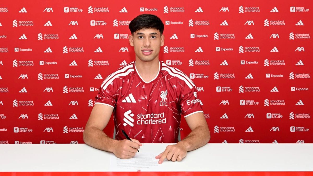 Újabb szegedi labdarúgóval kötött profi szerződést a Liverpool FC