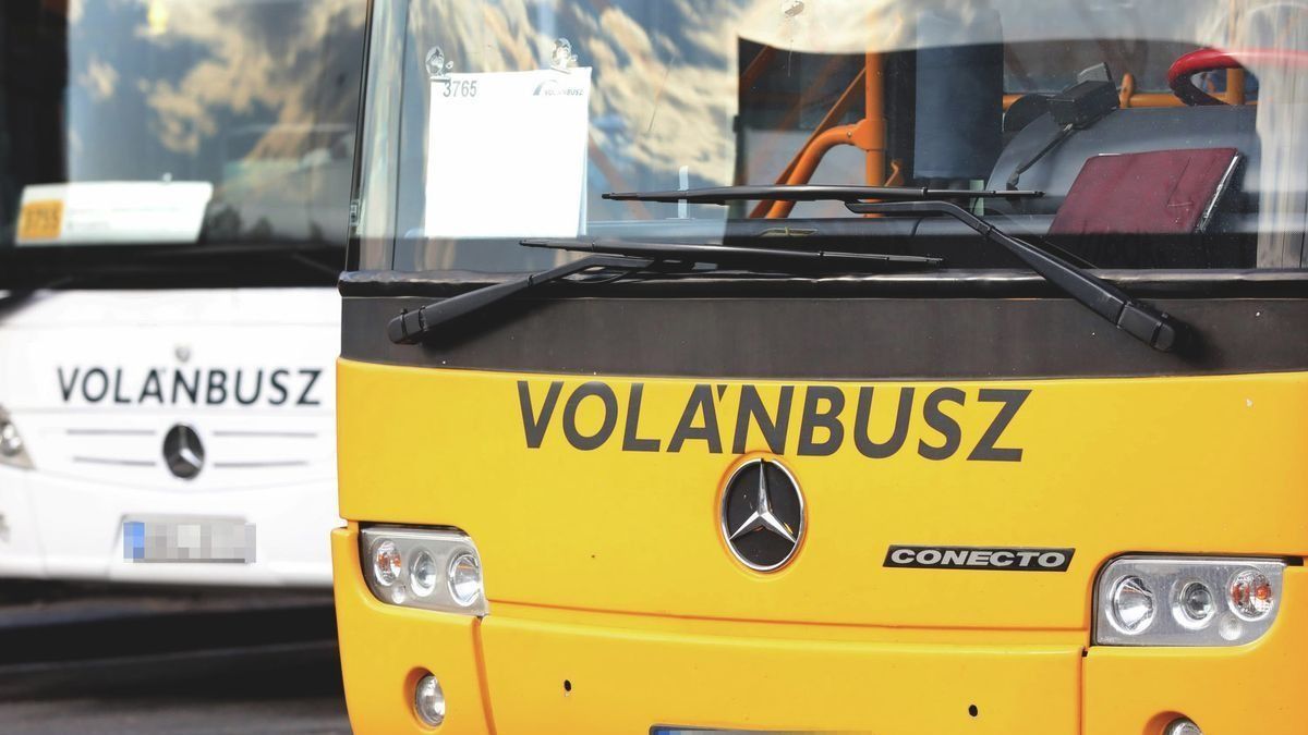 Megújul a MÁV járműflottája: 105 új emeletes busz segíti majd a távolsági közlekedést és a vasúti beruházásokat + videó