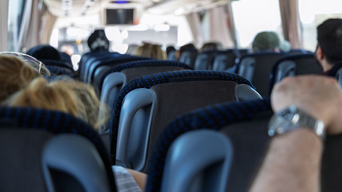 Pótlóbuszok közlekednek Szegeden, mutatjuk az okát