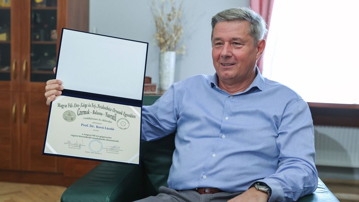 A fül-orr-gégészet egyik fődíjával tüntették ki Rovó Lászlót